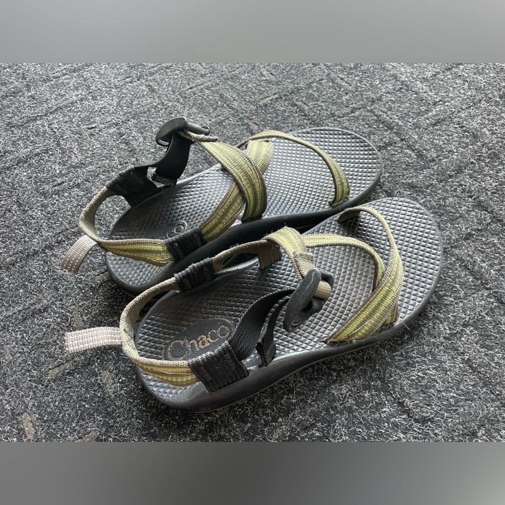 Youth Chaco Z green stripe